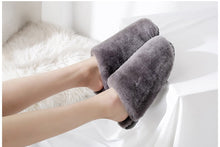 Load image into Gallery viewer, Snoozies™ Shearling Slides
