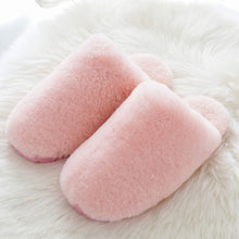 Load image into Gallery viewer, Snoozies™ Shearling Slides
